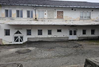 Spatiu comercial+brutarie, suprafata utila 500mp, zona centrala, Nucet - 1