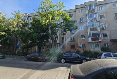 Apartament cu 2 camere decomandat în Rahova