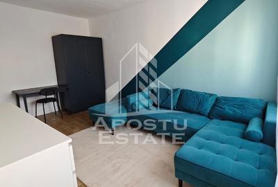 Garsonieră nedecomandată, mobilată în Lipovei