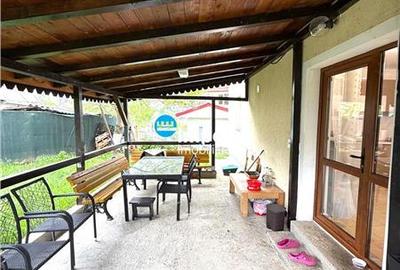 Vila 5 cam, garaj, 560 teren, str Noua Horpaz - 8