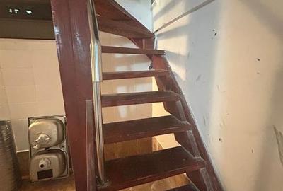 Spațiu comercial, de 30 mp, în Universitate