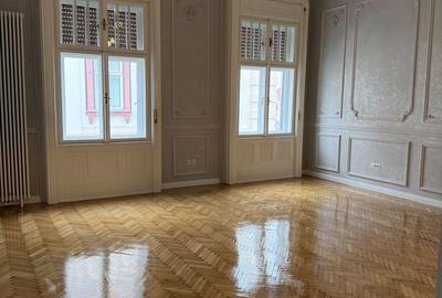 Spațiu elegant de închiriat în clădire istorică Casa Steiner Miks - 14