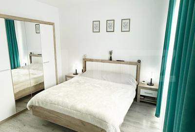 Apartament cu 2 camere decomandat, mobilat în Valea Adâncă