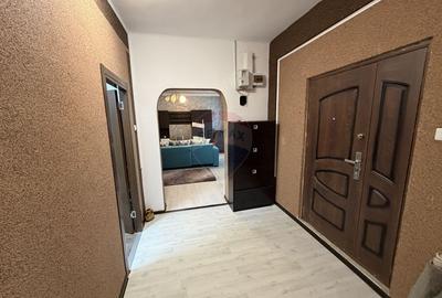 Casă renovata cu teren 5000 mp Popesti - 11