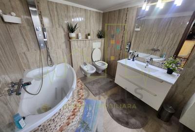 Casa individuala. Mobilata si utilata. Garaj. - 14