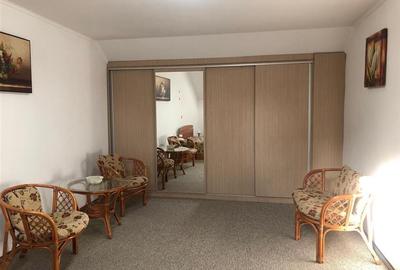 Casa individuala 5 Camere cu parcare doar pentru familii - 7
