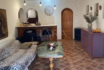 Casă individuală cu 3 camere în Dâmbul Rotund