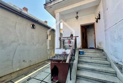 Casa singur in curte, 4 camere, 106mp utili + balcon, spatiu comercial - 25