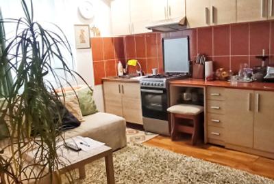 Apartament cu 2 camere, mobilat în Ronaț