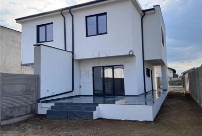 Duplex finalizat - 5 camere - teren generos - 1