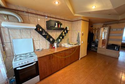 Apartament 3 camere, decomandat, 86 mp, cartier George Enescu, zona Sineasca - 3