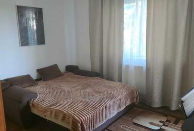 Garsonieră decomandată, mobilată în Berceni