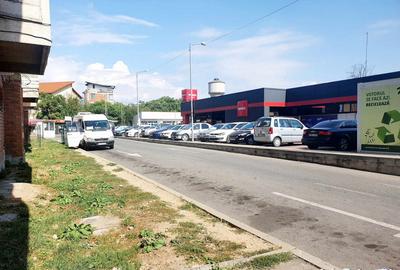 Inchiriere spatiu comercial, Str Nicolae Titulescu - 2