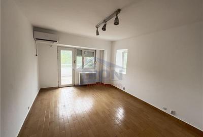Splaiul Unirii vedere spate, 70mp, mobilat si utilat, - 1