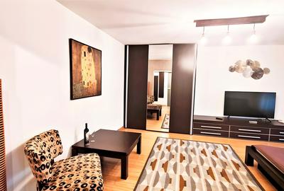 Garsonieră decomandată, mobilată în Calea Călărașilor