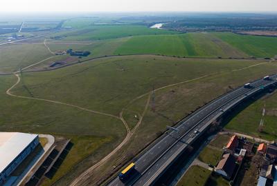 Teren de 107,000mp în zona industrială Zădareni - 13