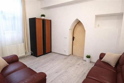 2 studiouri pretabile circuit turistic, Centrul istoric, Strada Postavarului - 5