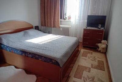 2 camere-Sector 4-Piata Straduintei-Parcare - 7