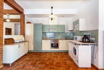 Cabana cu 7 camere de vânzare, 387 mp utili, 1300 mp teren! - 31