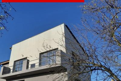 Casă individuală cu 4 camere în Dezmir