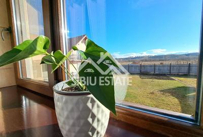 Casa Sibiu cu pivnita si garaj, curte mare - 10