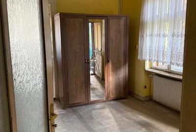 Casa saseasca  6 camere zona Central Rasnov - 4