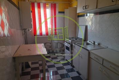 Apartament 2 camere de vanzare la parter B-ul Unirii    Fagaras jud. Brasov - 2