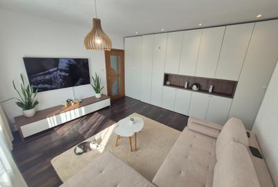 2 Cam-Lux-1 Min Spitalul Judetean-54 MP--Balcon-Mobilat-Centrala--85.000 Euro ! - 1