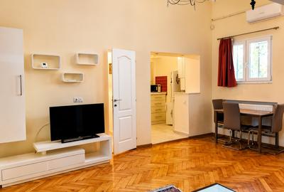 Stylish Apartment in the Heart of Cluj – Matei Corvin street - 3