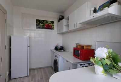 Apartament 2 camere vedere panoramica  zona 1 Mai - 12