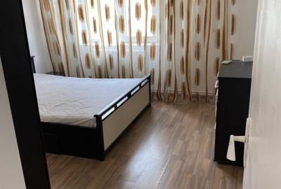 Apartament cu 3 camere decomandat, mobilat în Frumoasa