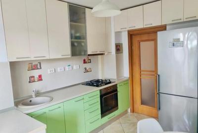 De inchiriat 2 camere decomandat, vedere Dambovita, 2 AC,  Unirii - Timpuri Noi - 1