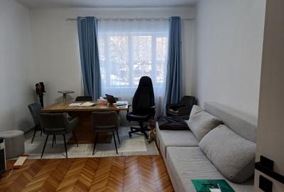 Vânzare apartament în casă, 70 mp, în zona străzii Horea - 1
