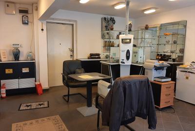 1Mai-Bulevardul Maresal Averescu-stradal-Vad comercial. - 1