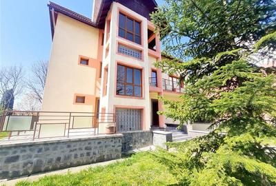 Vila impetuoasa pe 700mp teren:Spatiu versatil pentru locuinta/afacere Premium - 9