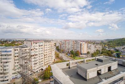 NICOLINA, APARTAMENT CU 2 CAMERE, VEDERE SUPERBA, MUTARE IMEDIATĂ - 14
