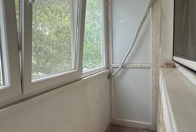 Apartament 3 camere decomandat, etaj 4, Drumul Taberei - 15