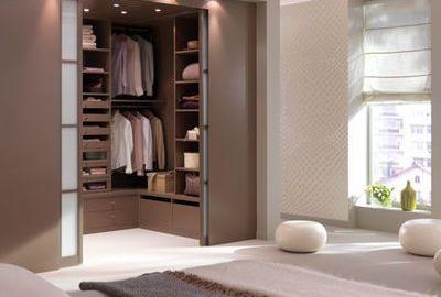 Apartament cu 2 camere semidecomandat în Berceni