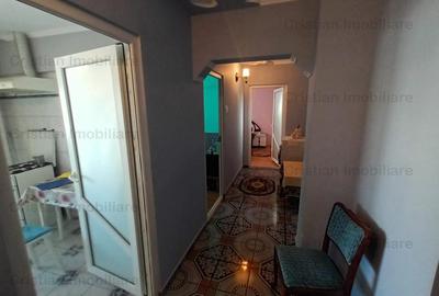 Apartament 3 camere confort 1 decomandat zona Vidin - 8