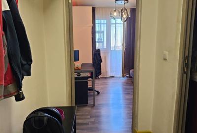 4 camere, confort 1 decomandat, etaj superior, Viziru 3 - 8