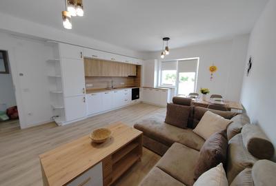 Apartament cu 3 camere decomandat în Nord-Vest