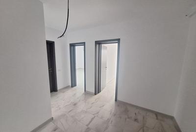 Apartament cu 2 camere decomandat în Sânpetru