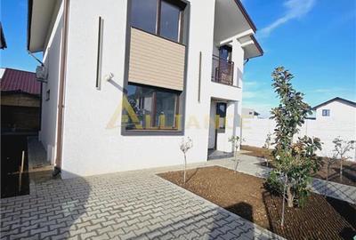 Vila individuala- cartierul nou- curte amenajata- incalzire pardoseală - 1
