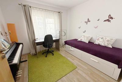 LIPOVEI - ETAJ 3 - BLOC IZOLAT - 4 CAMERE - 2 BAI - 2 BALCOANE - CENTRALA PROPRI - 12