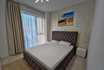 Stunning Lake & Mamaia View | 2-Room Apartment | Long Term - 6