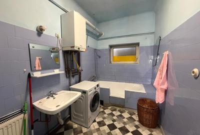 Casa 3 camere - bucatarie - baie - garaj - pivnita - cartier Trei Stejari - 8