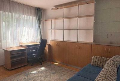 Ap 1 cam P-ta Cipariu - 400 Euro