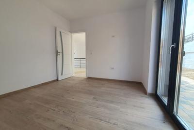Vila tip Duplex de vanzare finalizat cu teren 400mp - 23