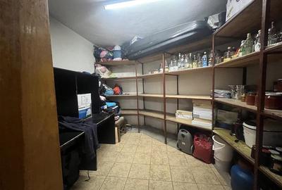 Inchiriere casa la cinci minute de Big pentru clinica salon sau locuit - 23
