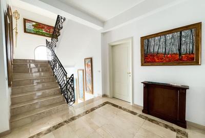 830 mp teren! Intimitate și confort rar întâlnit în oraș - 17